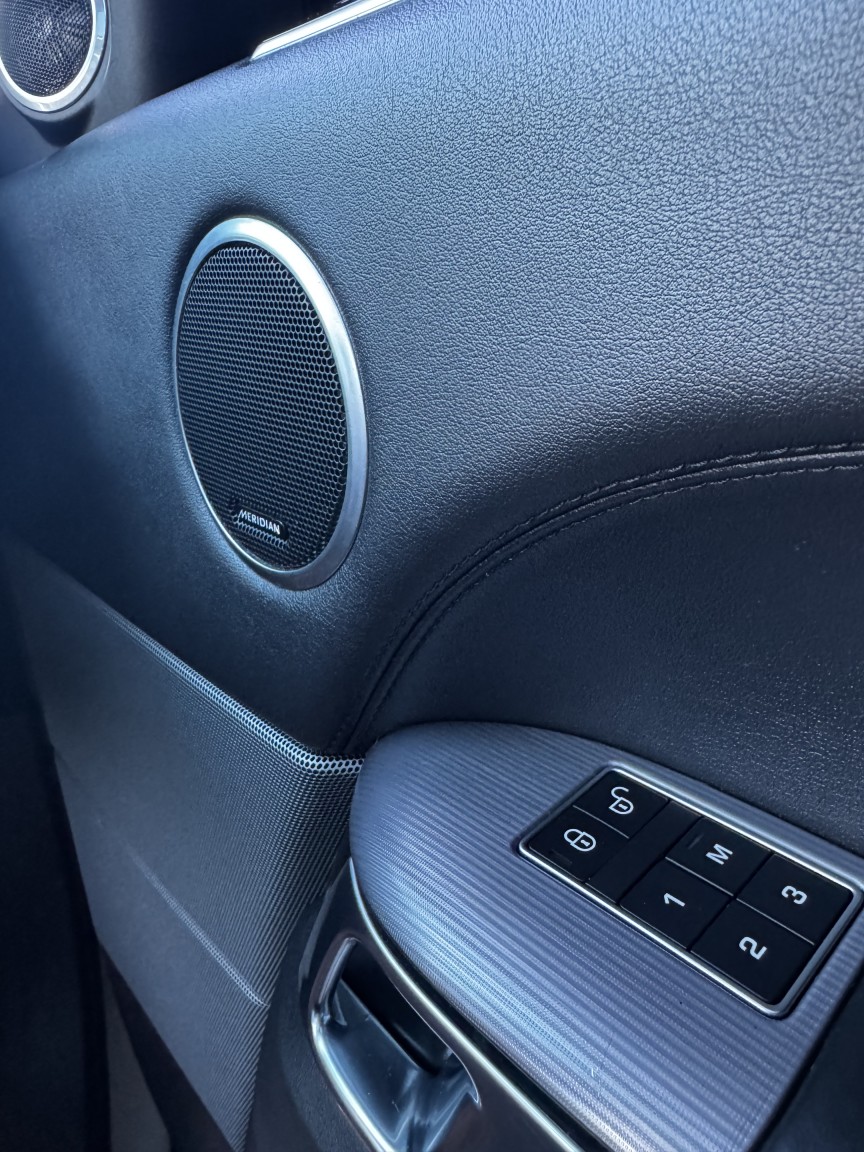 Used Land Rover Range Rover Sport 2018 for sale - 77277370: Photo 12