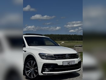 Used Volkswagen Tiguan 2017 for sale - 79143580: Photo