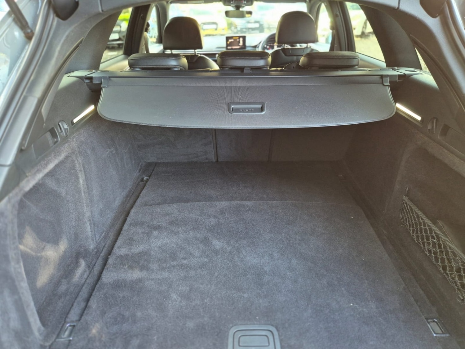 Used Audi A4 Avant 2019 for sale - 76482958: Photo 12