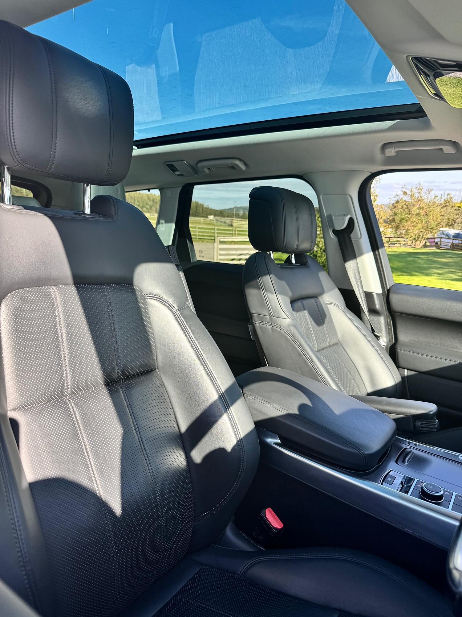 Used Land Rover Range Rover Sport 2017 for sale - 75938269: Photo 14