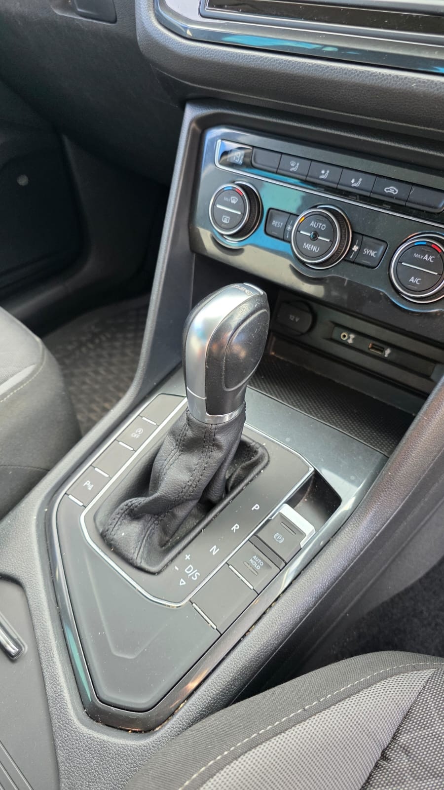 Used Volkswagen Tiguan 2017 for sale - 75881741: Photo 11