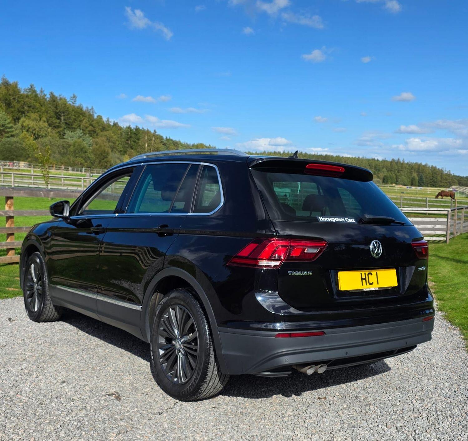 Used Volkswagen Tiguan 2017 for sale - 75881741: Photo 2