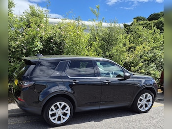 Used Land Rover Discovery Sport 2019 for sale - 78956693: Photo