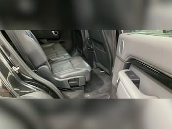 Used Land Rover Discovery 2019 for sale - 79834277: Photo