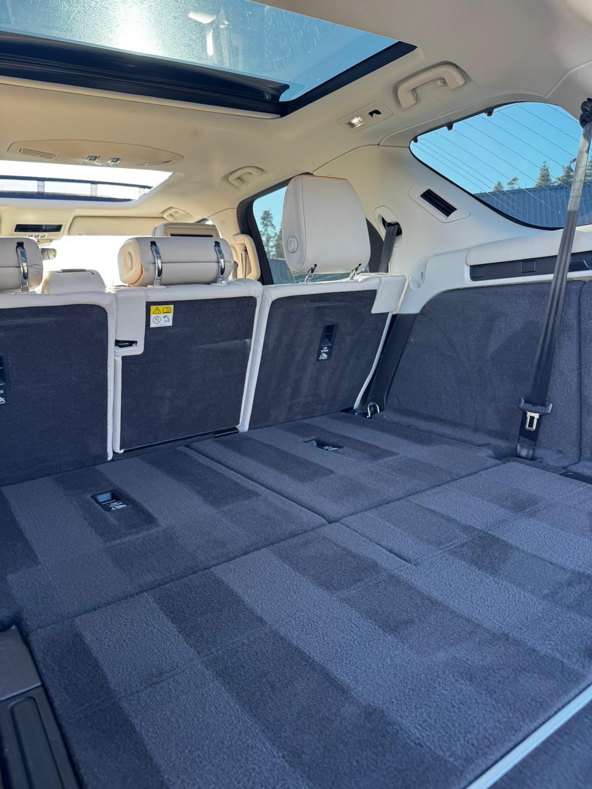 Used Land Rover Discovery 2017 for sale - 76198262: Photo 22