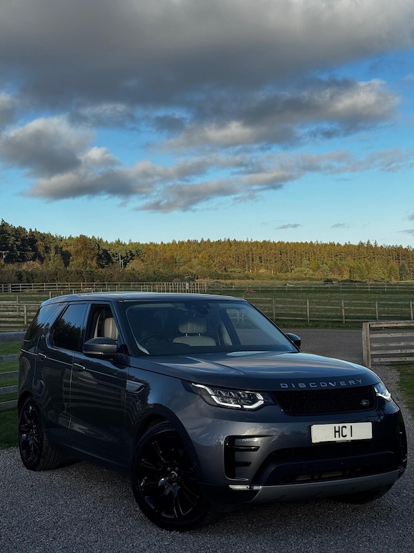 Used Land Rover Discovery 2017 for sale - 76198262: Photo 3