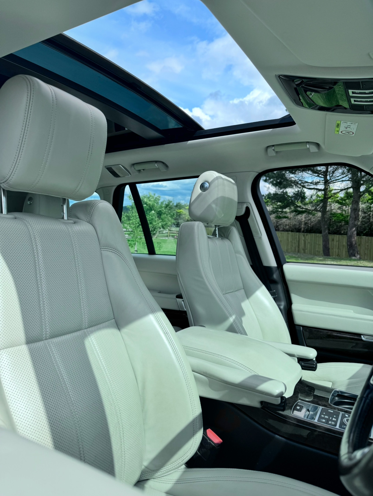 Used Land Rover Range Rover 2015 for sale - 76281323: Photo 8