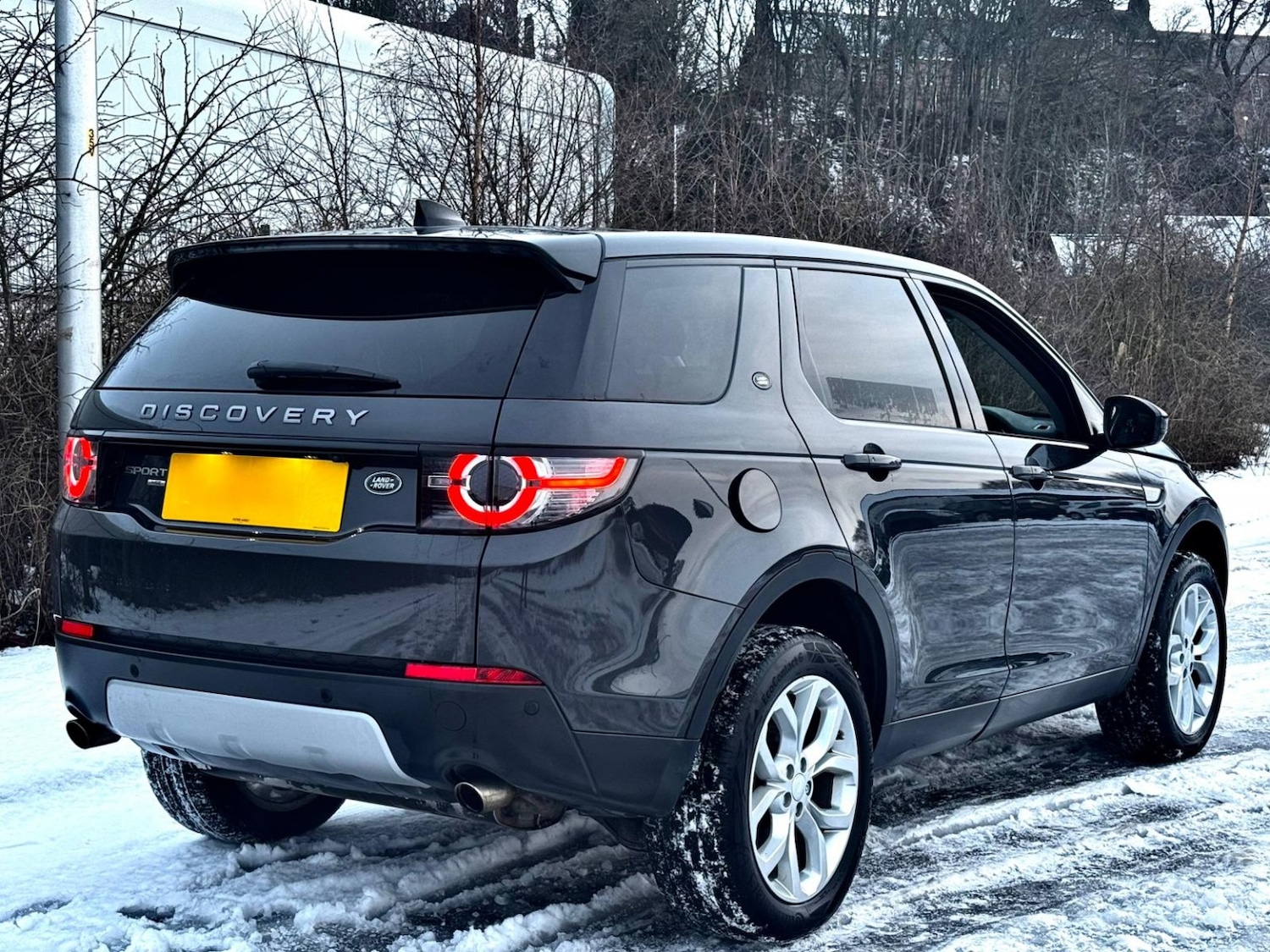 Used Land Rover Discovery Sport 2018 for sale - 77129570: Photo 2