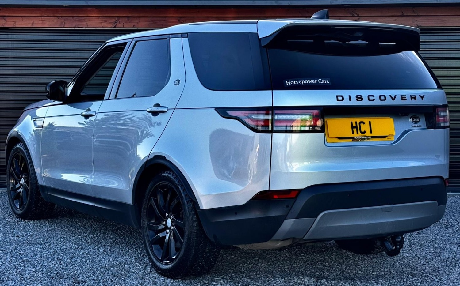 Used Land Rover Discovery 2019 for sale - 77668518: Photo 2