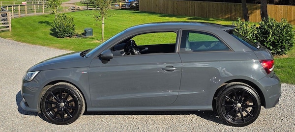 Used Audi A1 2017 for sale - 76142477: Photo 8