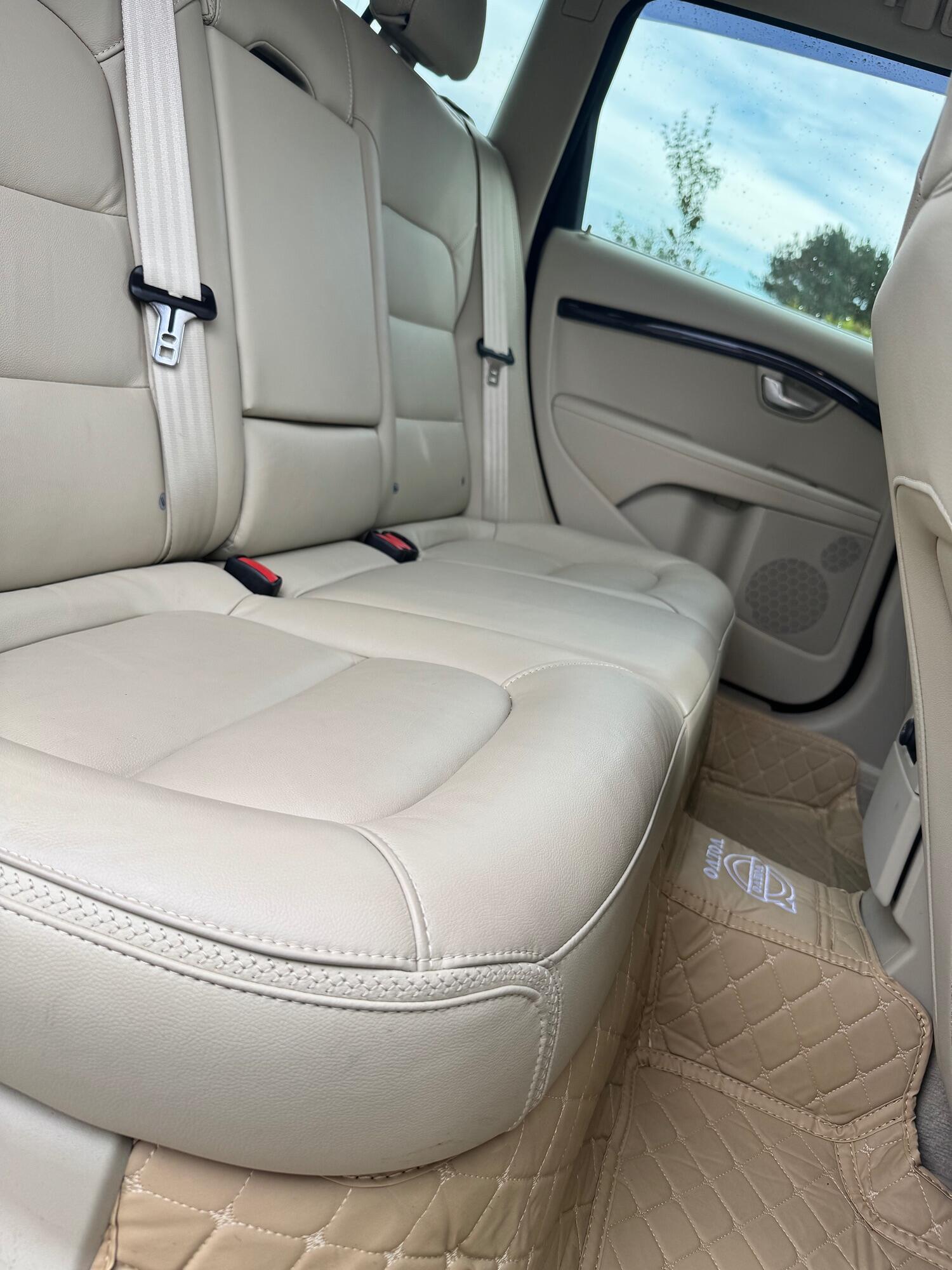 Used Volvo XC70 2014 for sale - 76098766: Photo 15