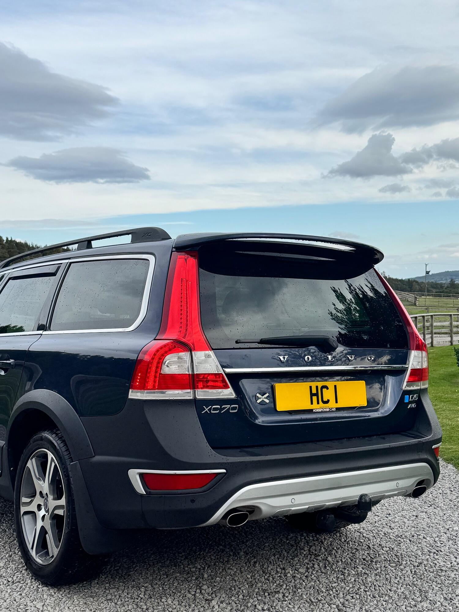 Used Volvo XC70 2014 for sale - 76098766: Photo 5