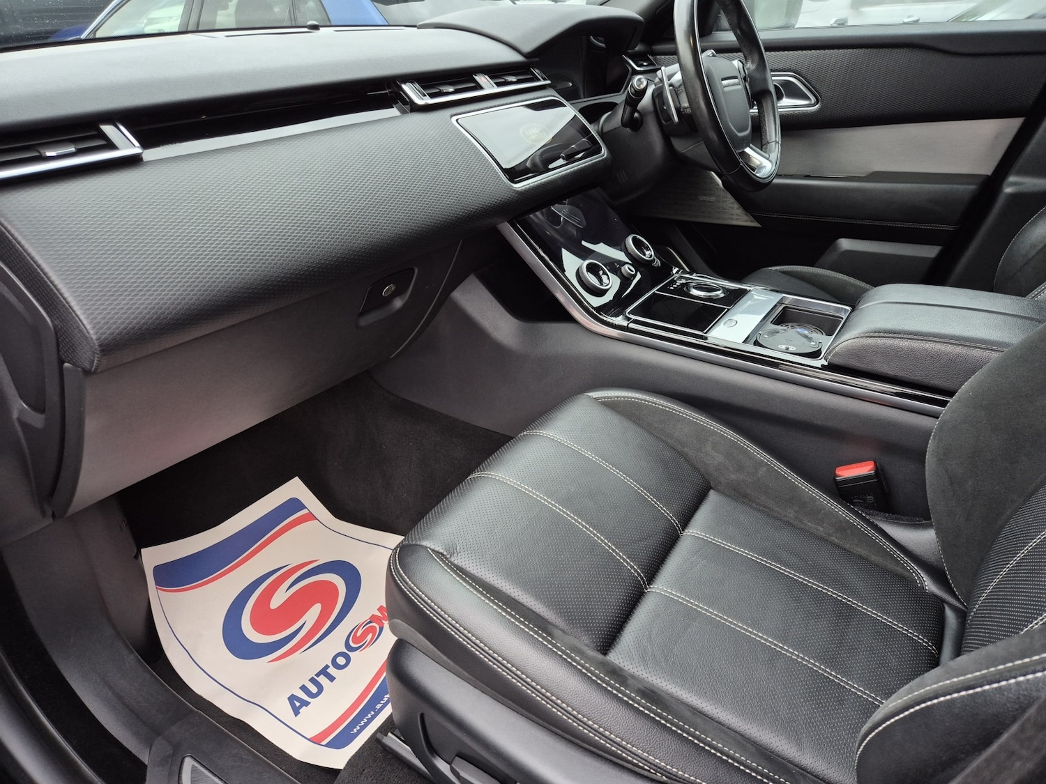 Used Land Rover Range Rover Velar 2019 for sale - 77303615: Photo 7