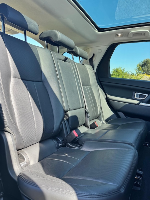 Used Land Rover Discovery Sport 2019 for sale - 74608591: Photo 13