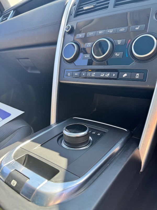 Used Land Rover Discovery Sport 2019 for sale - 74608591: Photo 20