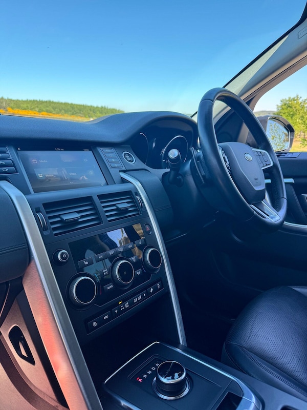 Used Land Rover Discovery Sport 2019 for sale - 74608591: Photo 24
