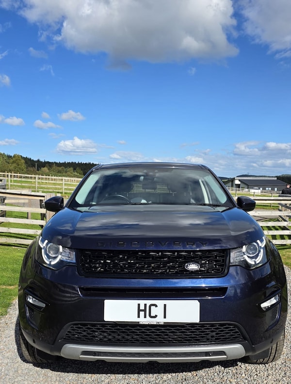 Used Land Rover Discovery Sport 2019 for sale - 74608591: Photo 3