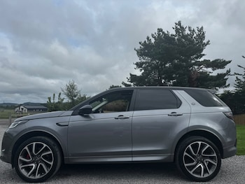 Used Land Rover Discovery Sport 2019 for sale - 79391757: Photo