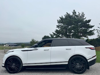 Used Land Rover Range Rover Velar 2017 for sale - 75504999: Photo