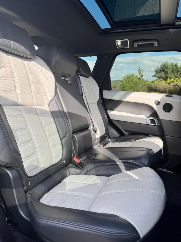 Used Land Rover Range Rover Sport 2015 for sale - 75325609: Photo 16