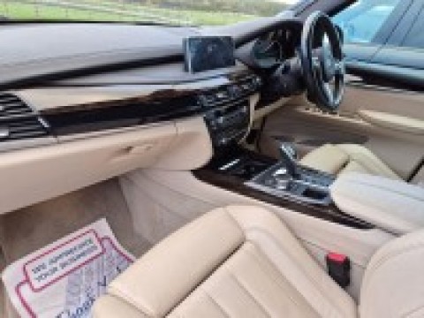 Used BMW X5 2017 for sale - 76120229: Photo 8