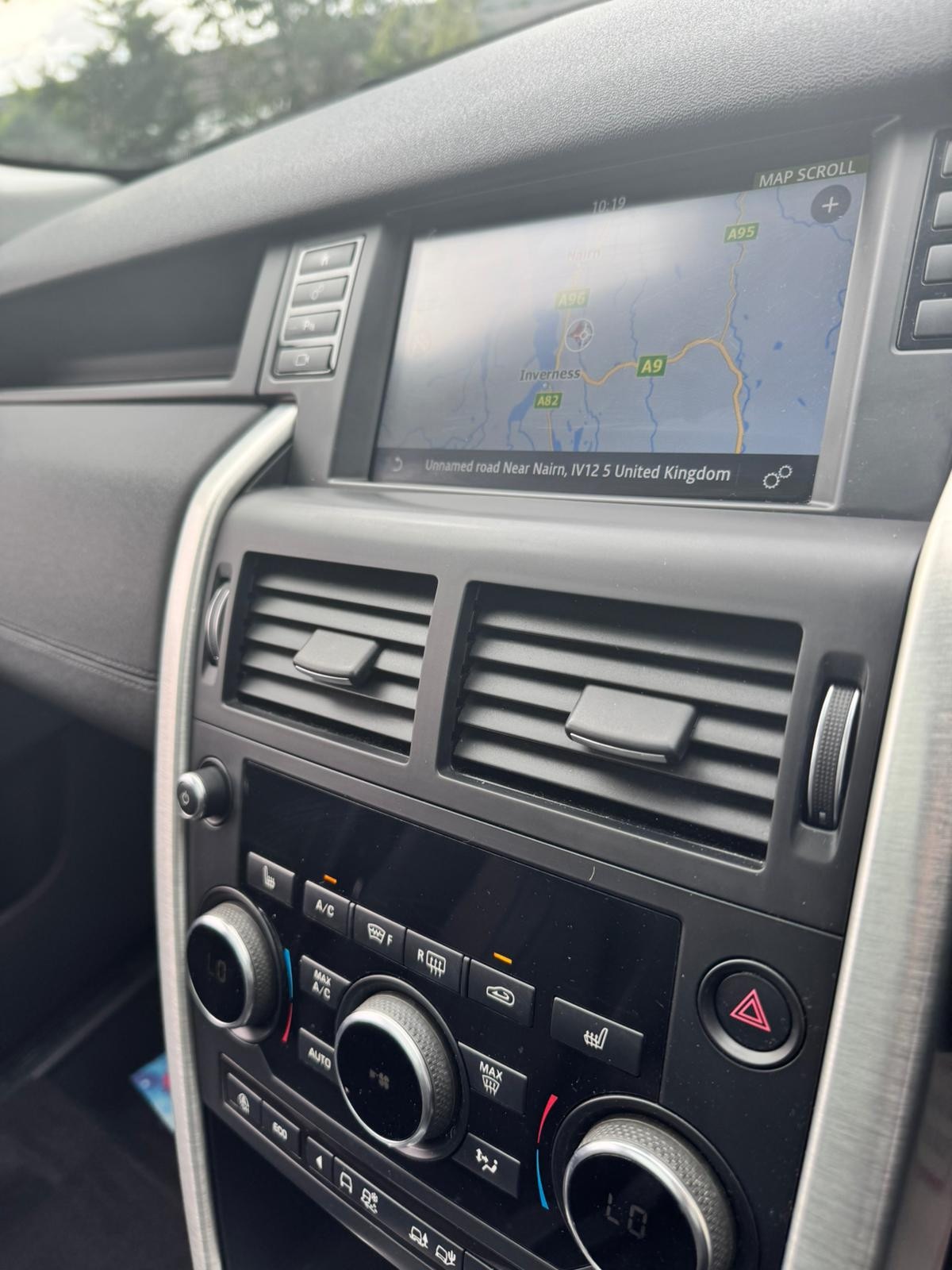 Used Land Rover Discovery Sport 2018 for sale - 75913138: Photo 14