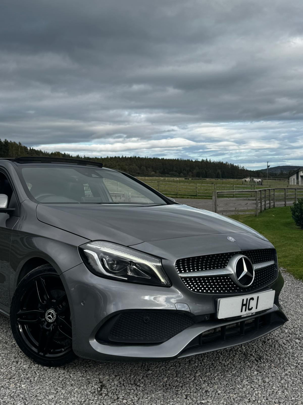 Used Mercedes-Benz A-Class 2017 for sale - 76769139: Photo 4