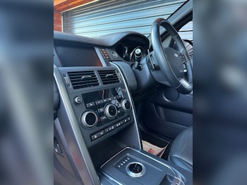 Used Land Rover Discovery Sport 2018 for sale - 78727114: Photo