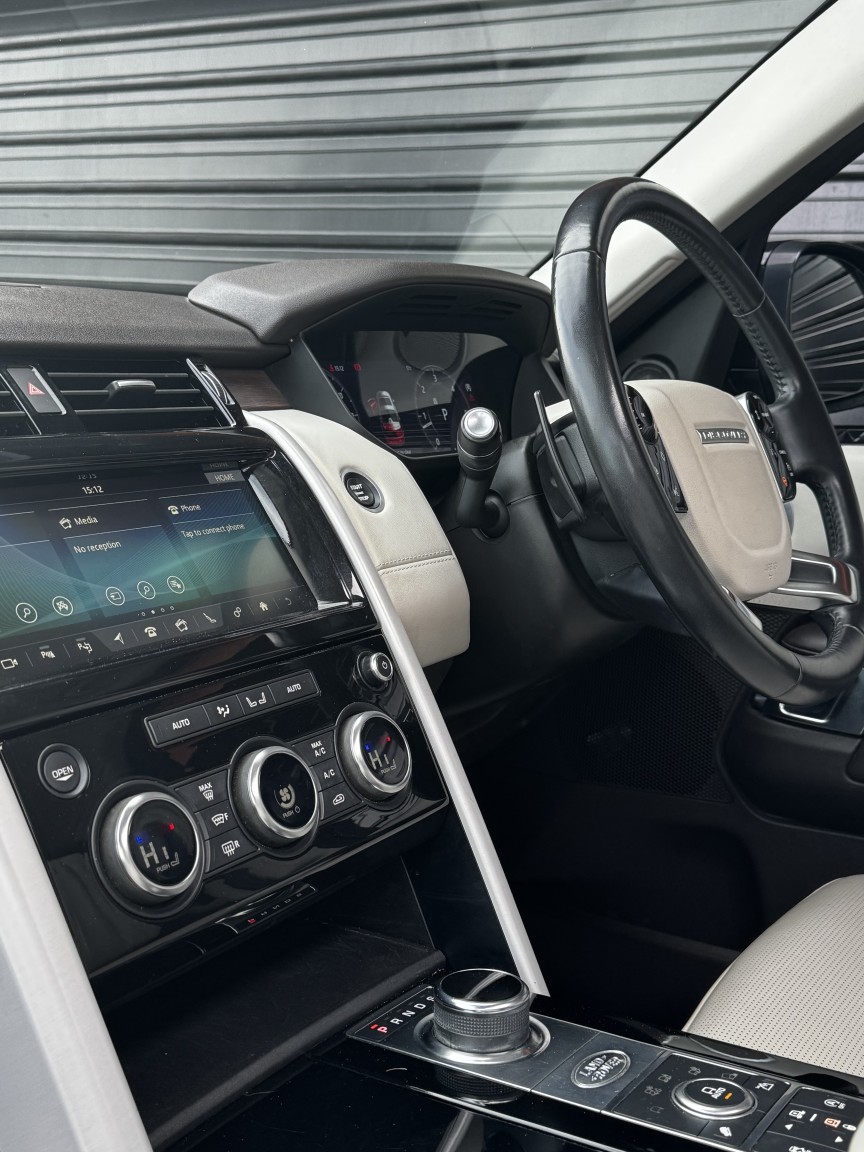 Used Land Rover Discovery 2019 for sale - 77662217: Photo 16