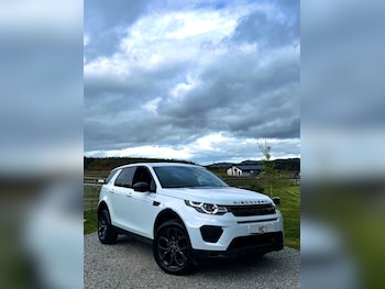 Used Land Rover Discovery Sport 2019 for sale - 78300524: Photo
