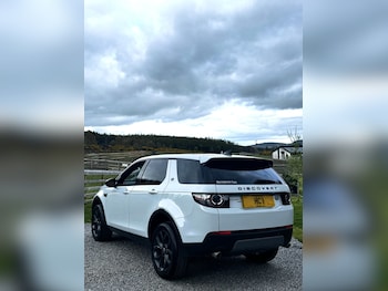 Used Land Rover Discovery Sport 2019 for sale - 78300524: Photo