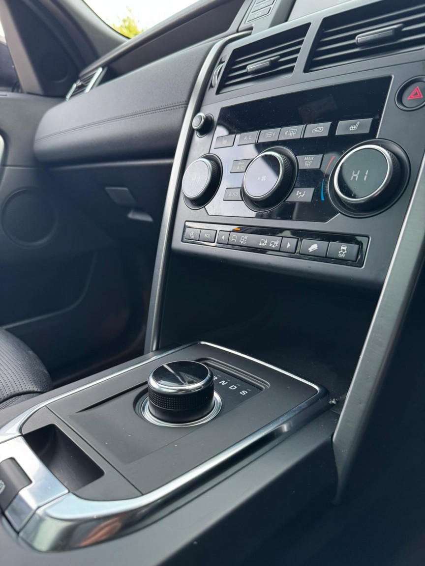 Used Land Rover Discovery Sport 2017 for sale - 76941745: Photo 10