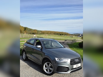 Used Audi Q3 2017 for sale - 76317456: Photo