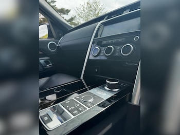 Used Land Rover Discovery 2017 for sale - 78373465: Photo