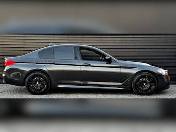 Used BMW 5 Series 2019 for sale - 76407526: Photo