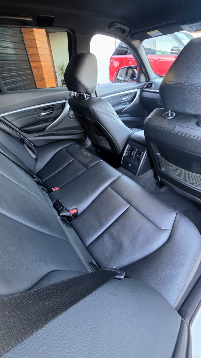 Used BMW 3 Series 2018 for sale - 76891775: Photo 10