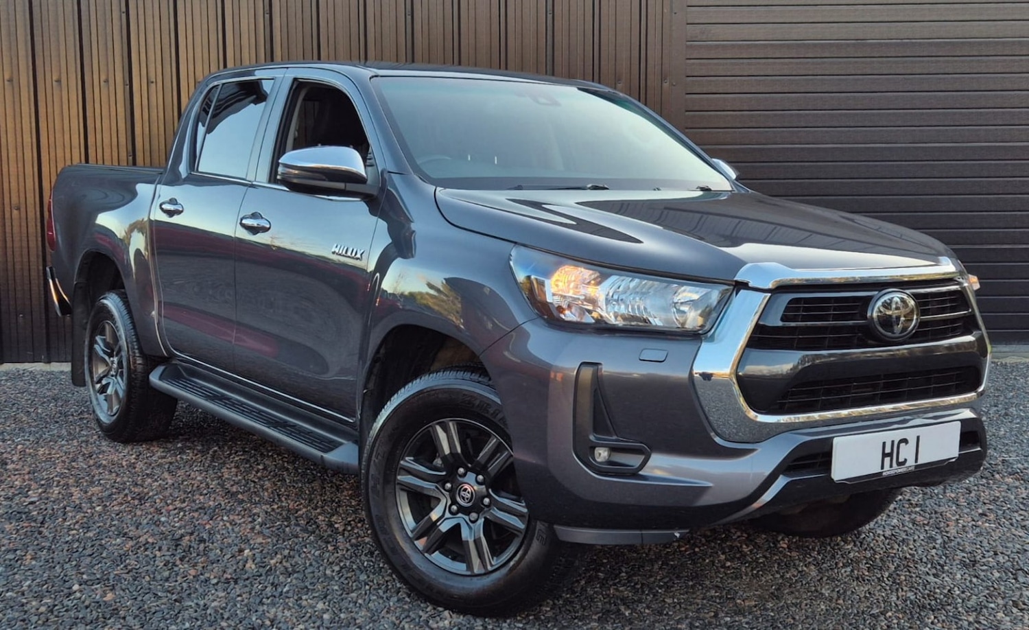 Used Toyota Hilux 2022 for sale - 76725646: Photo 1