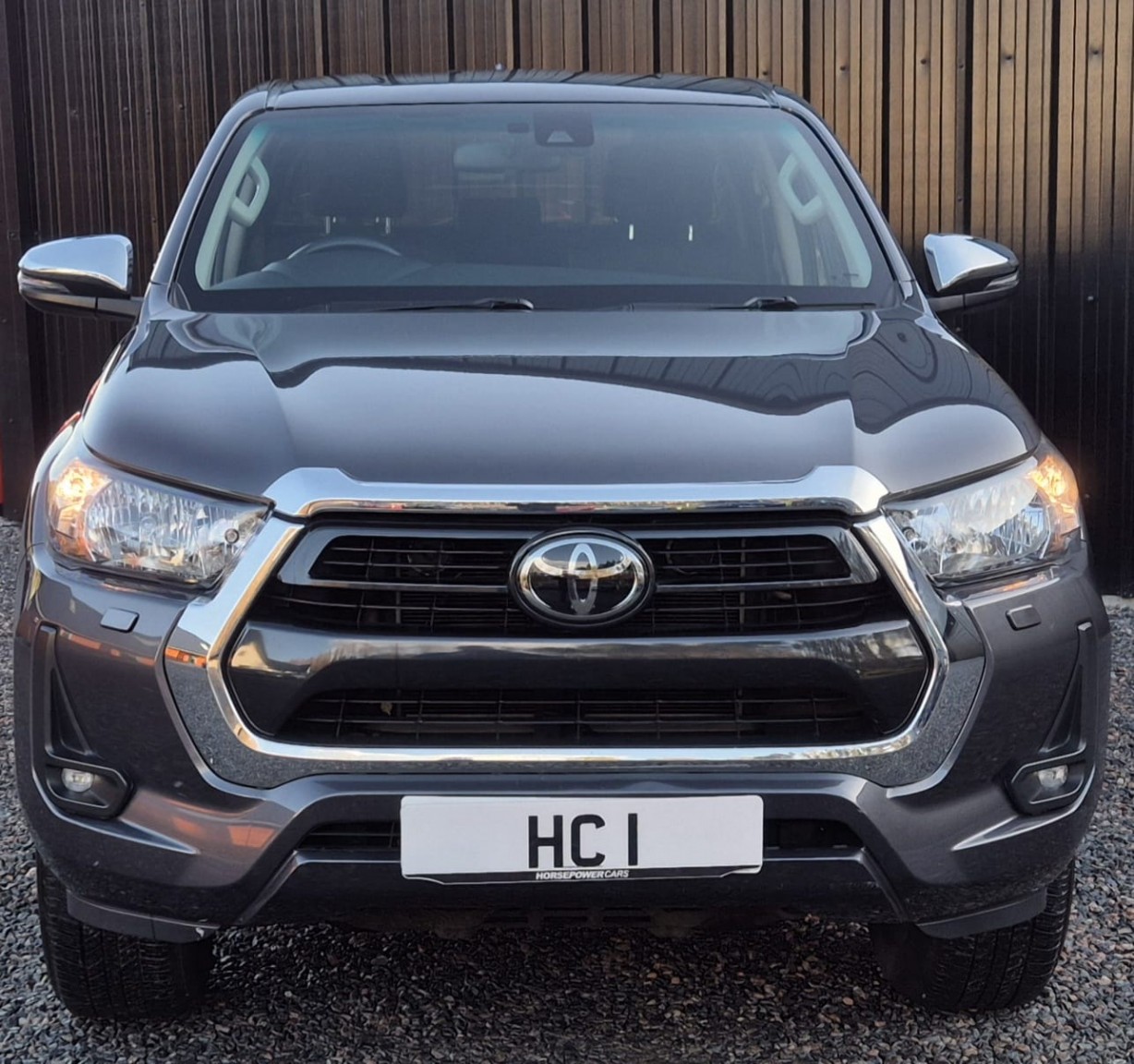 Used Toyota Hilux 2022 for sale - 76725646: Photo 4