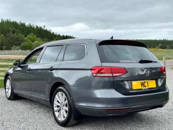 Used Volkswagen Passat 2017 for sale - 74392840: Photo