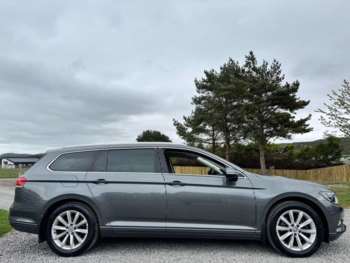 Used Volkswagen Passat 2017 for sale - 74392840: Photo