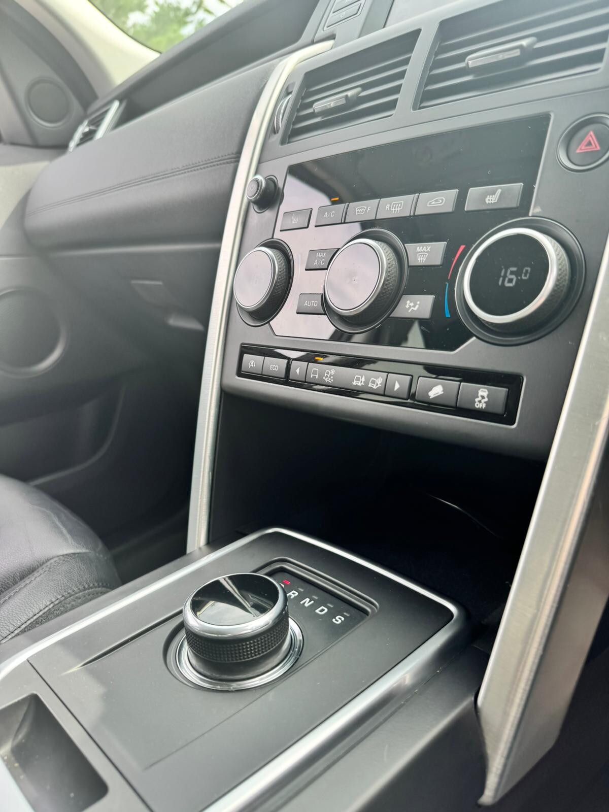 Used Land Rover Discovery Sport 2017 for sale - 75413139: Photo 17