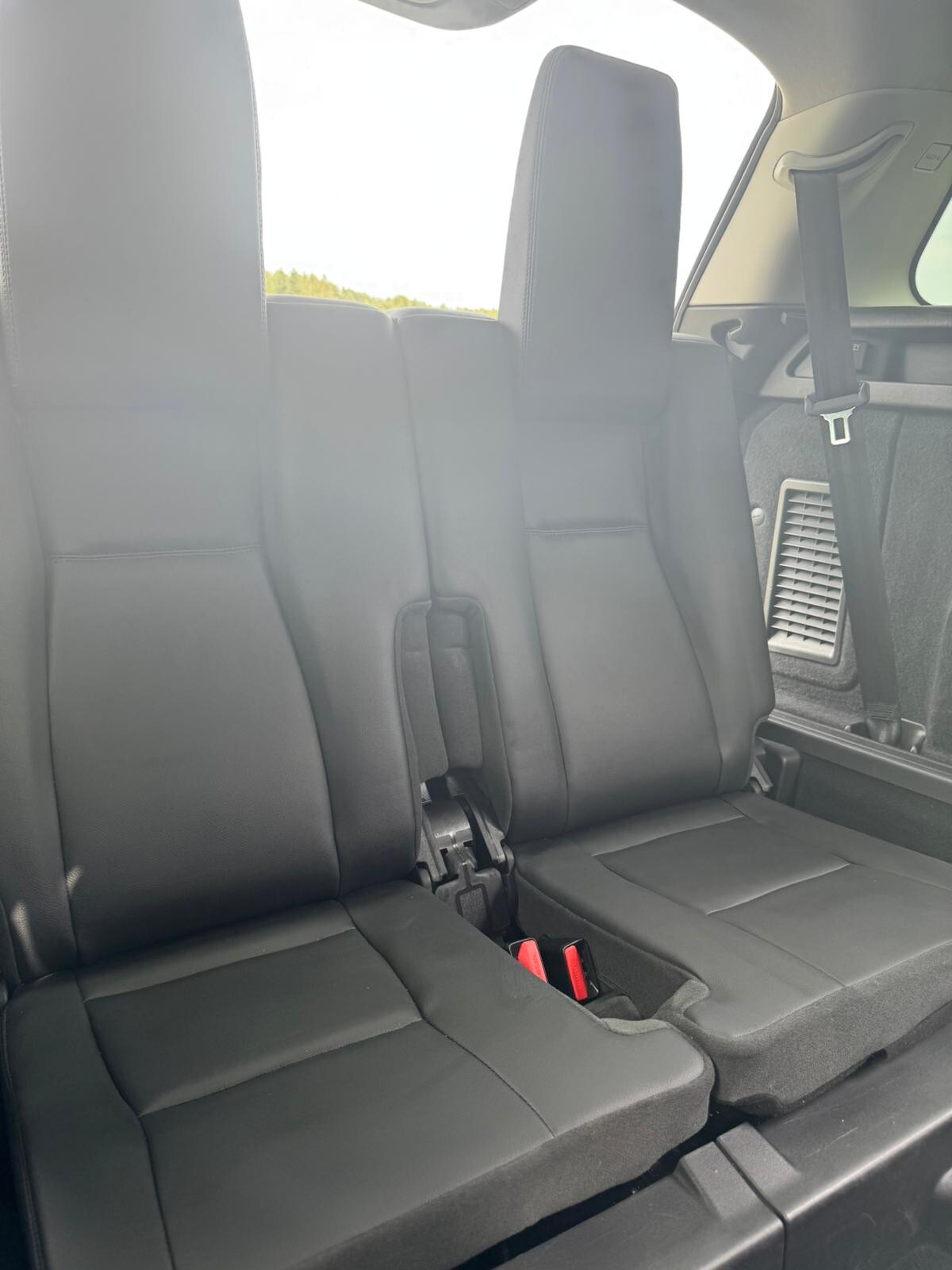 Used Land Rover Discovery Sport 2017 for sale - 75413139: Photo 19