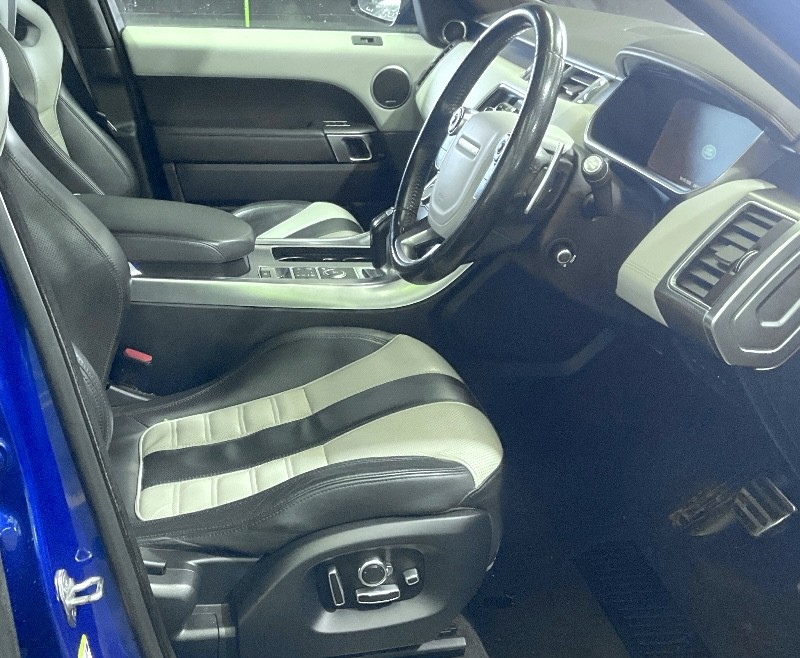 Used Land Rover Range Rover Sport 2016 for sale - 78045512: Photo 4