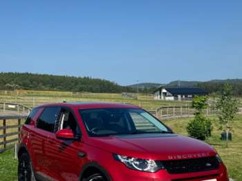 Used Land Rover Discovery Sport 2016 for sale - 74955756: Photo