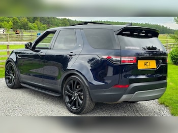 Used Land Rover Discovery 2019 for sale - 79067336: Photo