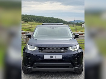Used Land Rover Discovery 2019 for sale - 79067336: Photo