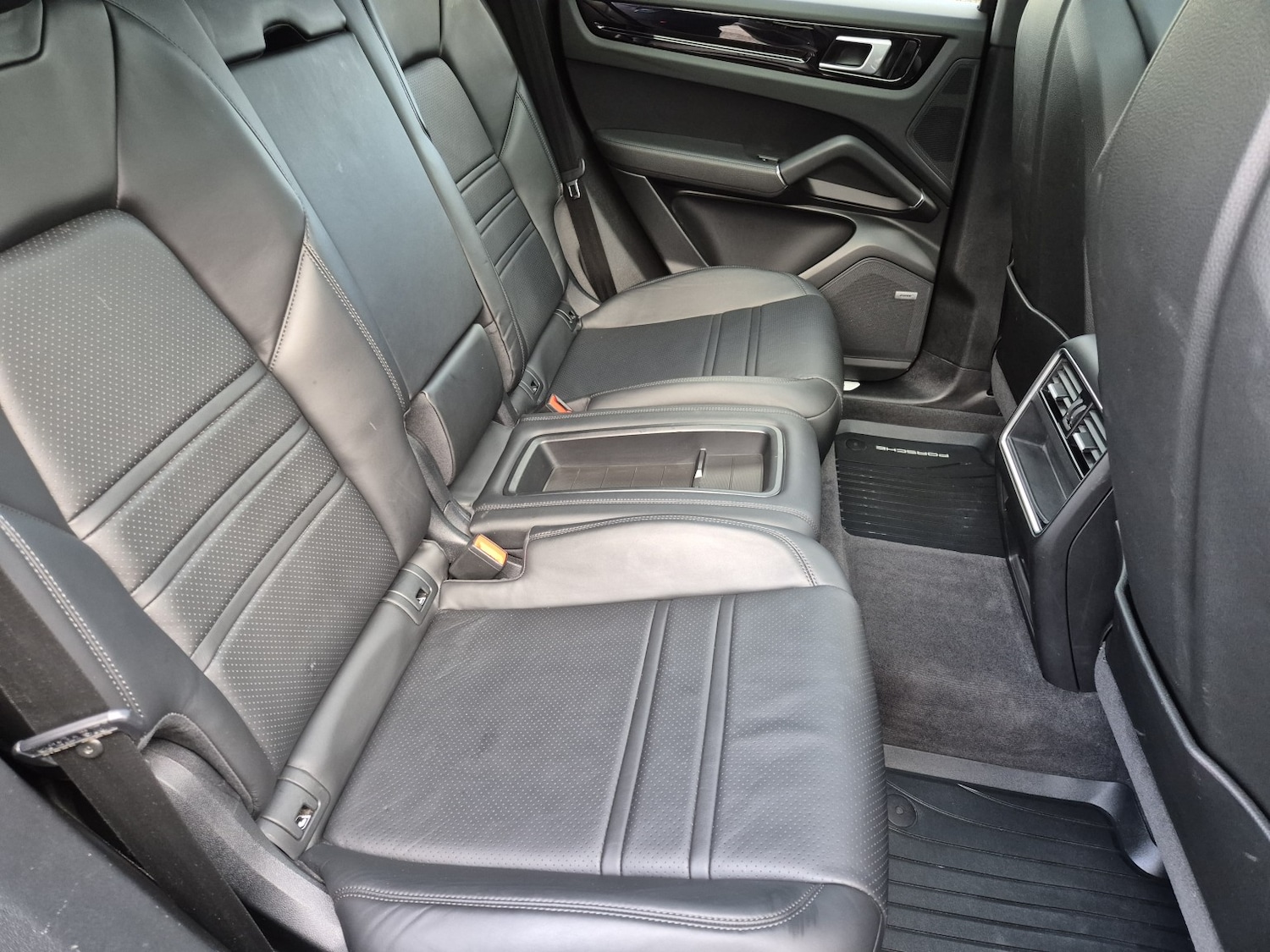 Used Porsche Cayenne 2019 for sale - 78125199: Photo 10