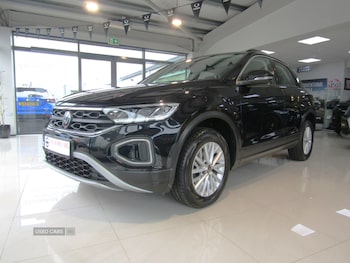 Used Volkswagen T-Roc 2023 for sale - 79146430: Photo