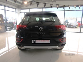Used Volkswagen T-Roc 2023 for sale - 79146430: Photo