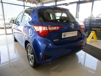 Used Toyota Yaris 2018 for sale - 79237678: Photo